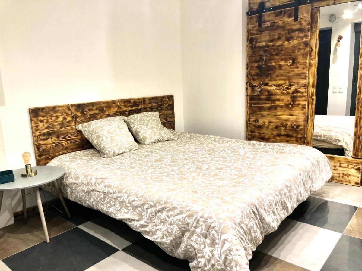 Studio Cocooning Spa, Lit Xxl, Cour Exterieure Le Puy-en-Velay Eksteriør bilde