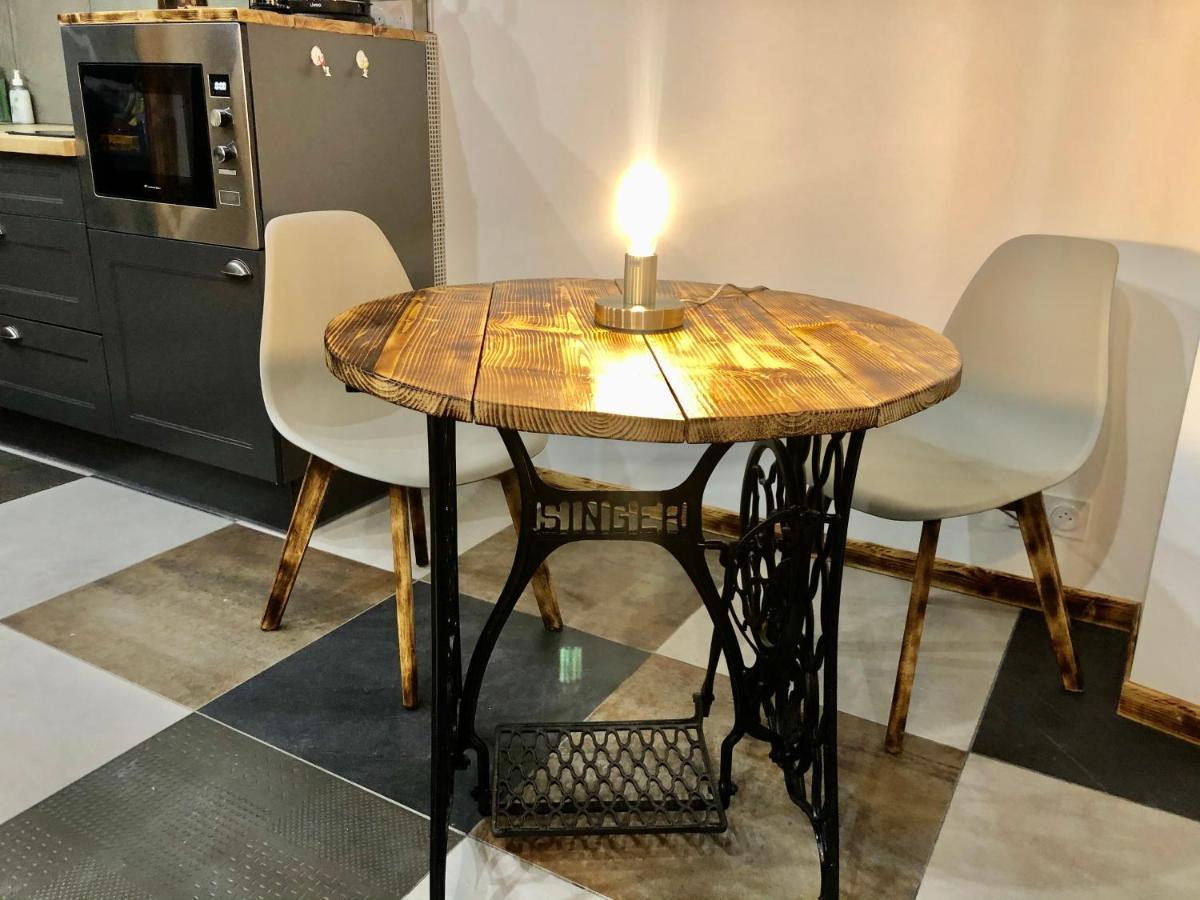 Studio Cocooning Spa, Lit Xxl, Cour Exterieure Le Puy-en-Velay Eksteriør bilde